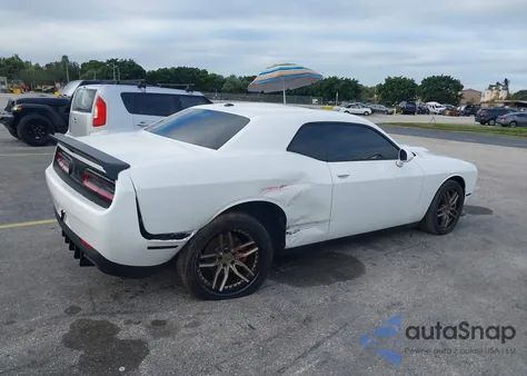 2018 Dodge Challenger R/T z USA, uszkodzony, nr VIN 2C3CDZBT0JH259571